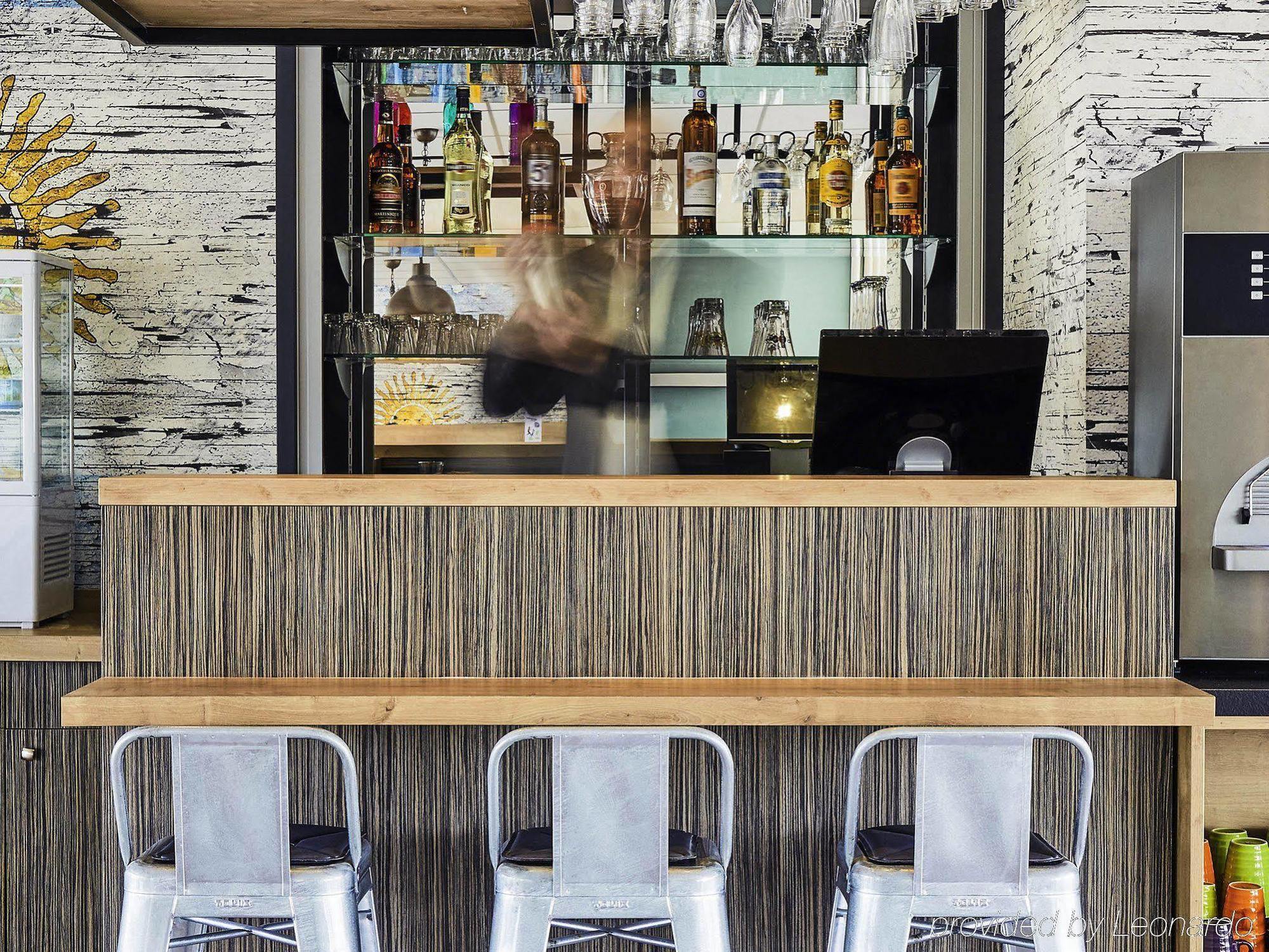 Ibis Styles Hyeres Rooftop & Spa Nhà hàng bức ảnh