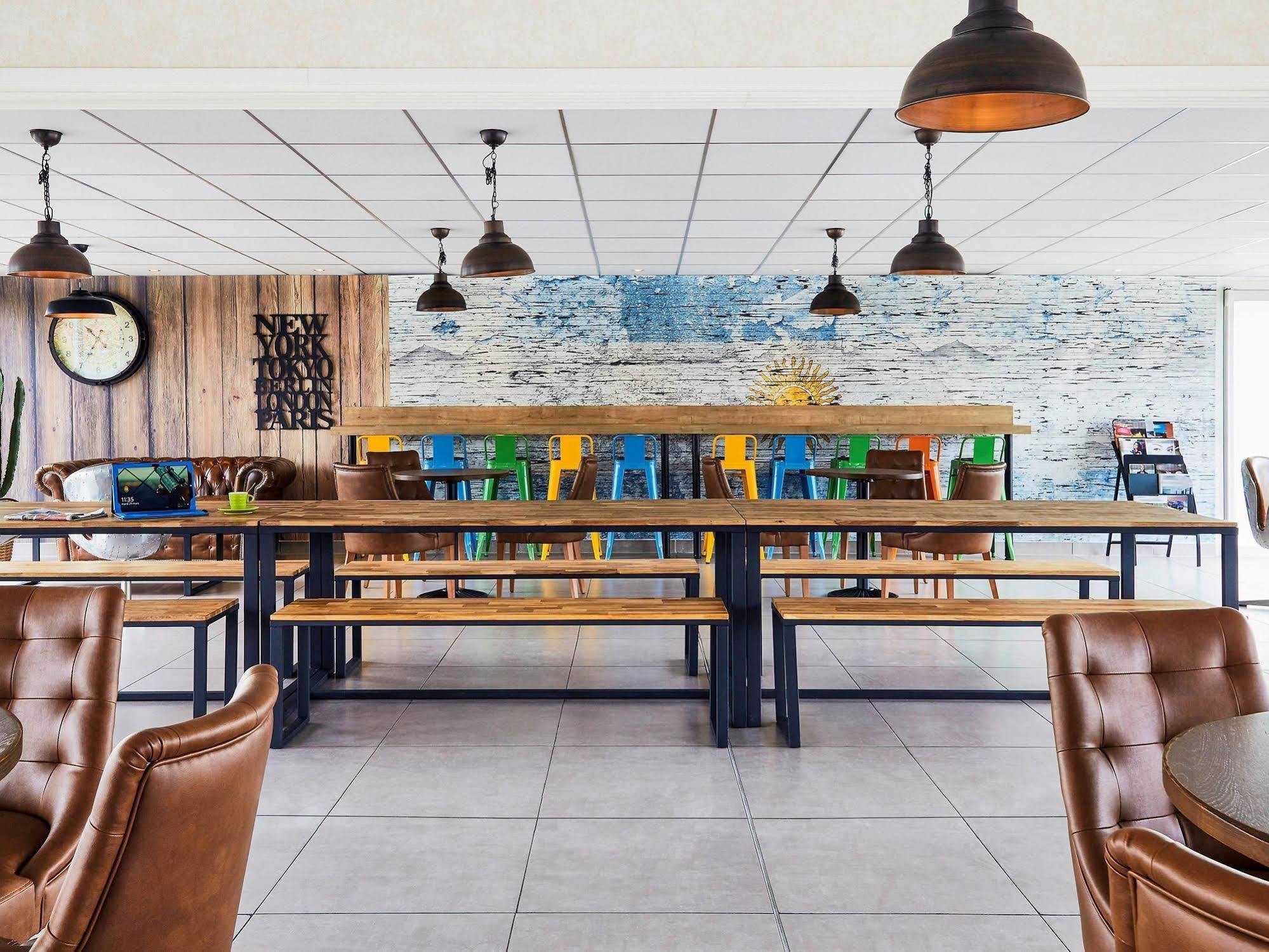 Ibis Styles Hyeres Rooftop & Spa Ngoại thất bức ảnh